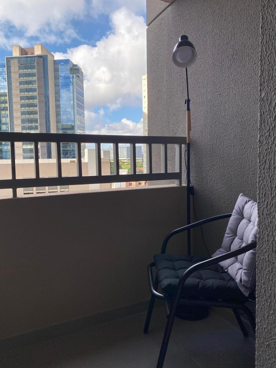Smart 307 - Completo E Prox Metro Faria Lima Apartment *
